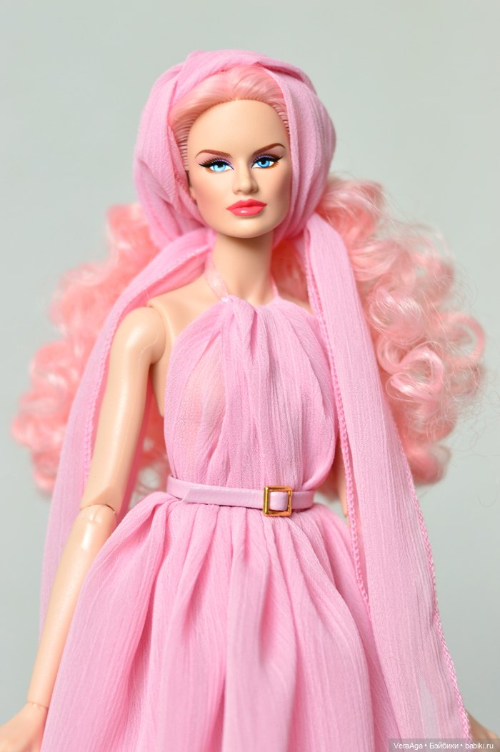 Xian с розовыми волосами — Фэшн