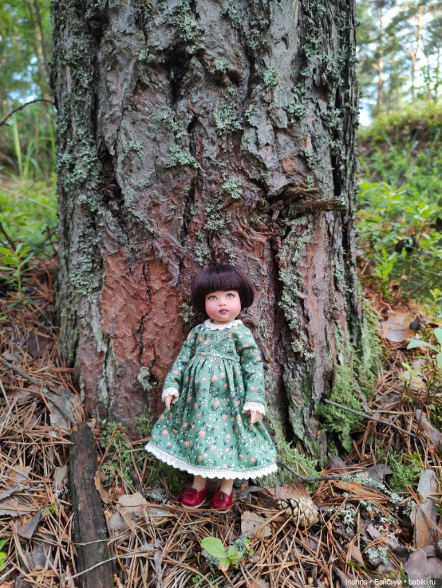 Прогулка по лесу — Куклы Helen Kish (Хелен Киш): Riley (Райли)