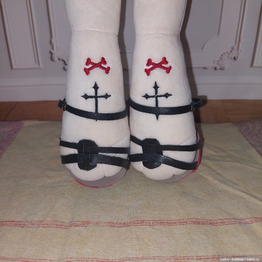 Кто поможет внучке — Одежда и обувь для кукол своими руками: фото (фото 2)