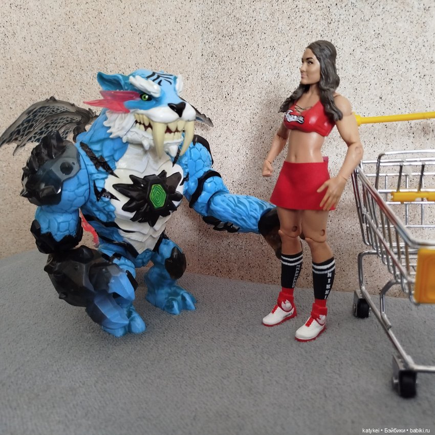 Тигро-дракон и Красная (Шапочка) Юбочка (фото 6)