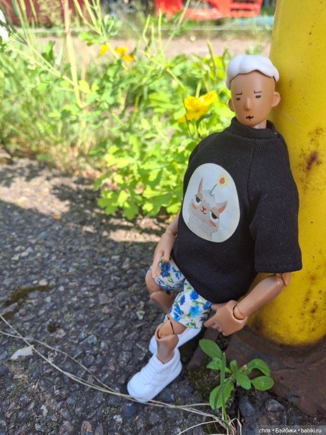 Во дворе — Экшн