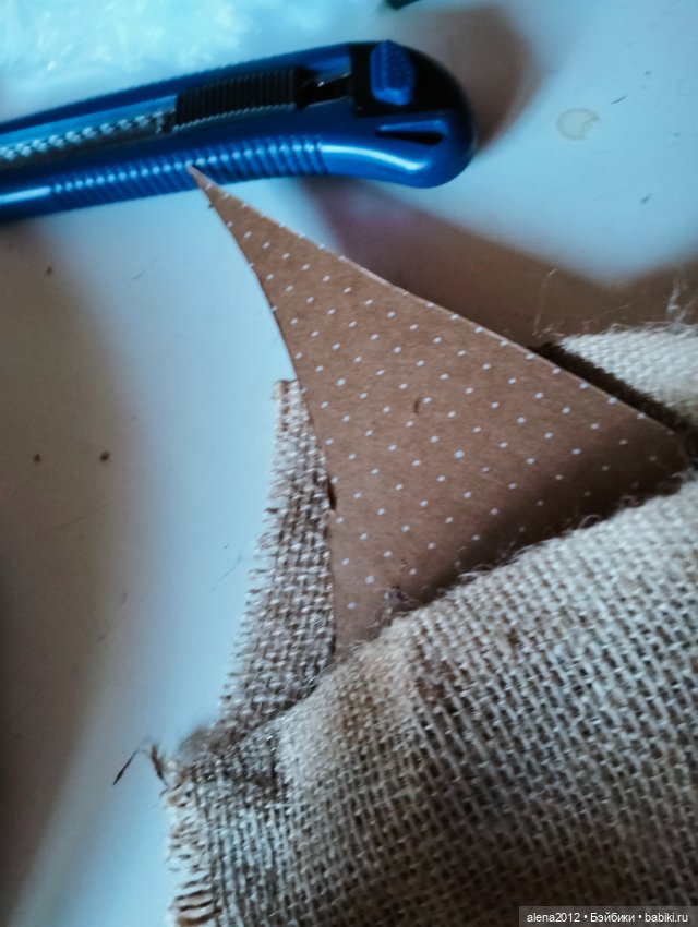 Подготовка к НГ . Венки с пробками (фото 10)