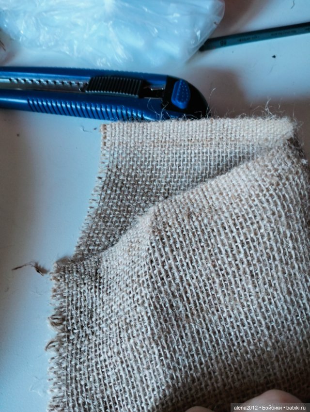 Подготовка к НГ . Венки с пробками (фото 8)