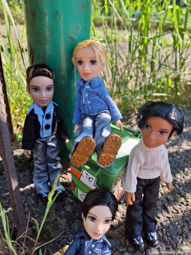 My boys band *_* — Куклы Bratz (Братц) и Moxie Girlz: MGA (фото 5)