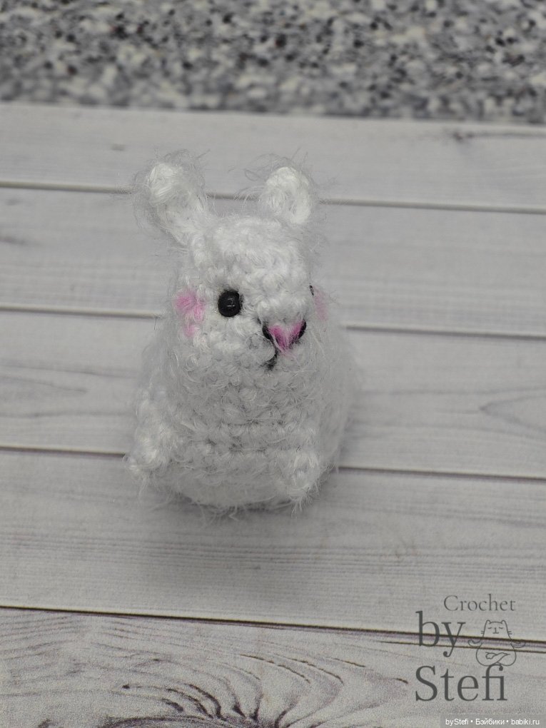Мини-кролик — Вязаные игрушки и амигуруми: крючком