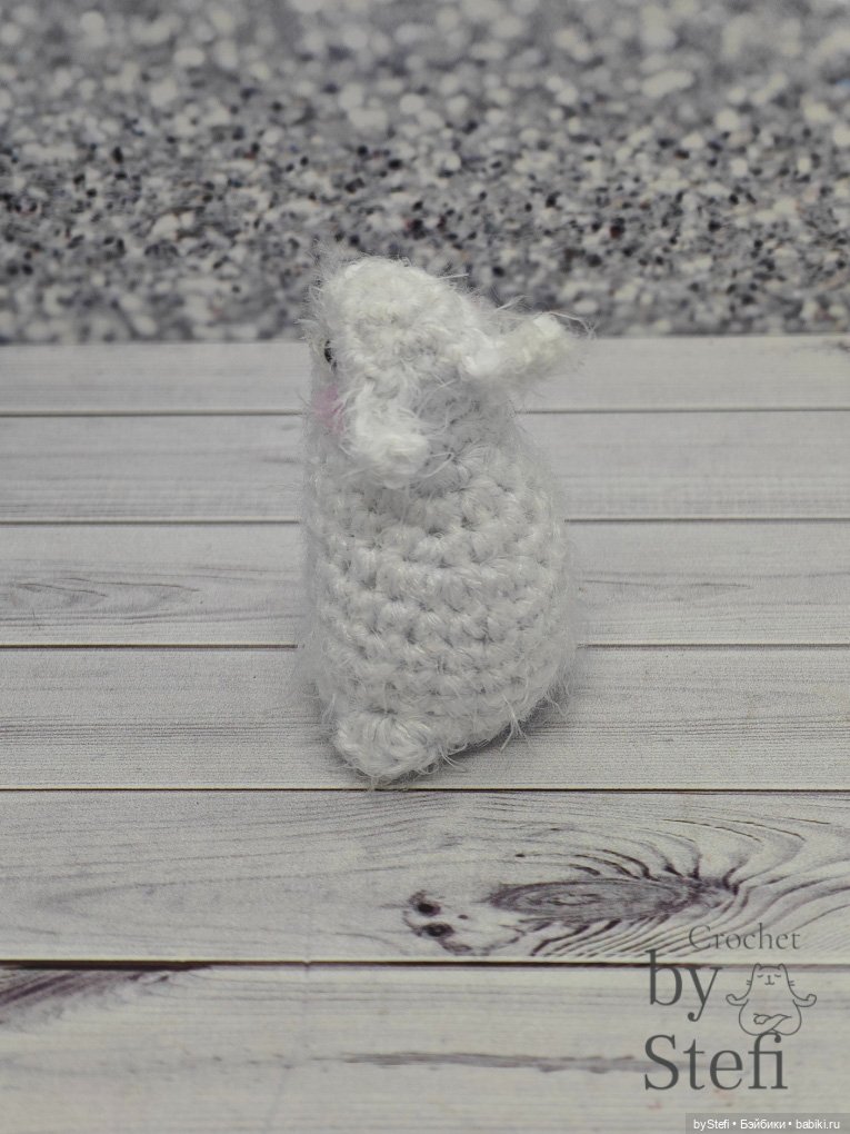 Мини-кролик — Вязаные игрушки и амигуруми: крючком (фото 4)