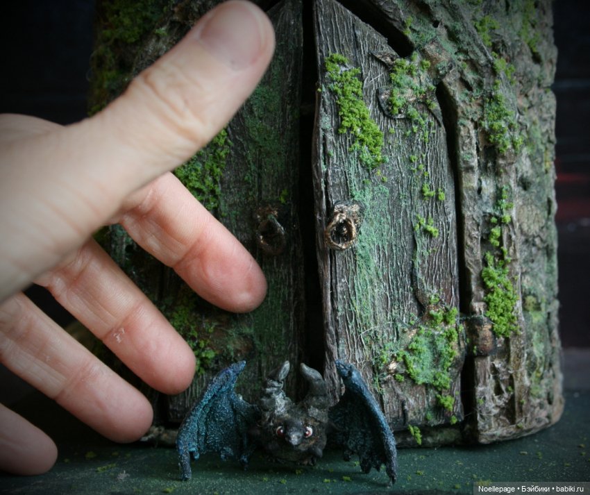 Чудовище в замке — Румбоксы и кукольные интерьеры: фото (фото 6)