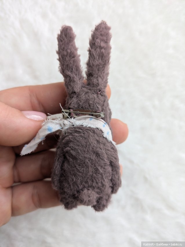 Дымчатые невысыпайцы. Броши (фото 8)