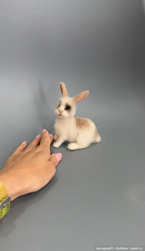 Кролик — Валяные игрушки из шерсти: сухое валяние (фото 4)