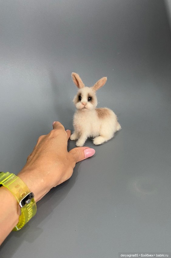 Кролик — Валяные игрушки из шерсти: сухое валяние