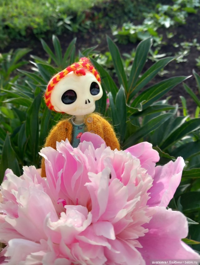 Попытка номер два. Что то из потустороннего. Мара