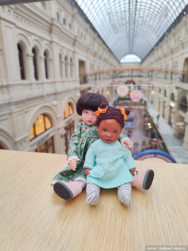 Маленькие девочки в ГУМе — Куклы Helen Kish (Хелен Киш): Riley (Райли) (фото 5)