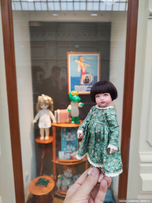 Маленькие девочки в ГУМе — Куклы Helen Kish (Хелен Киш): Riley (Райли)