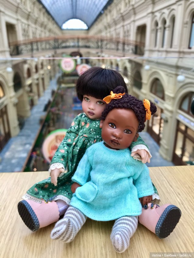 Маленькие девочки в ГУМе — Куклы Helen Kish (Хелен Киш): Riley (Райли)