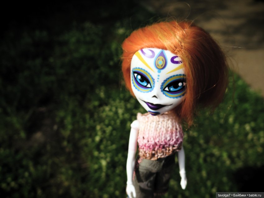 Catrinas Underworld у старинного пруда в Москве (фото 8)