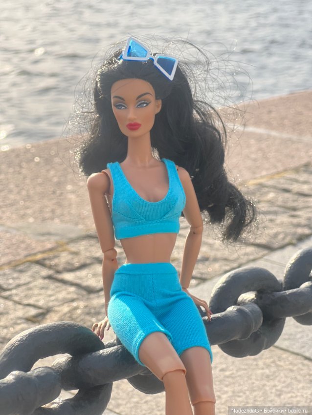 И у кукол отрастают волосы (фото 10)