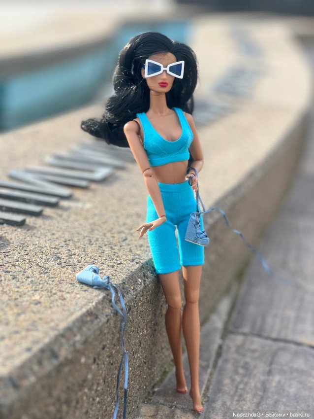 И у кукол отрастают волосы (фото 4)