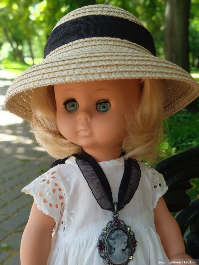 Новая жизнь старых кукол. Шляпа