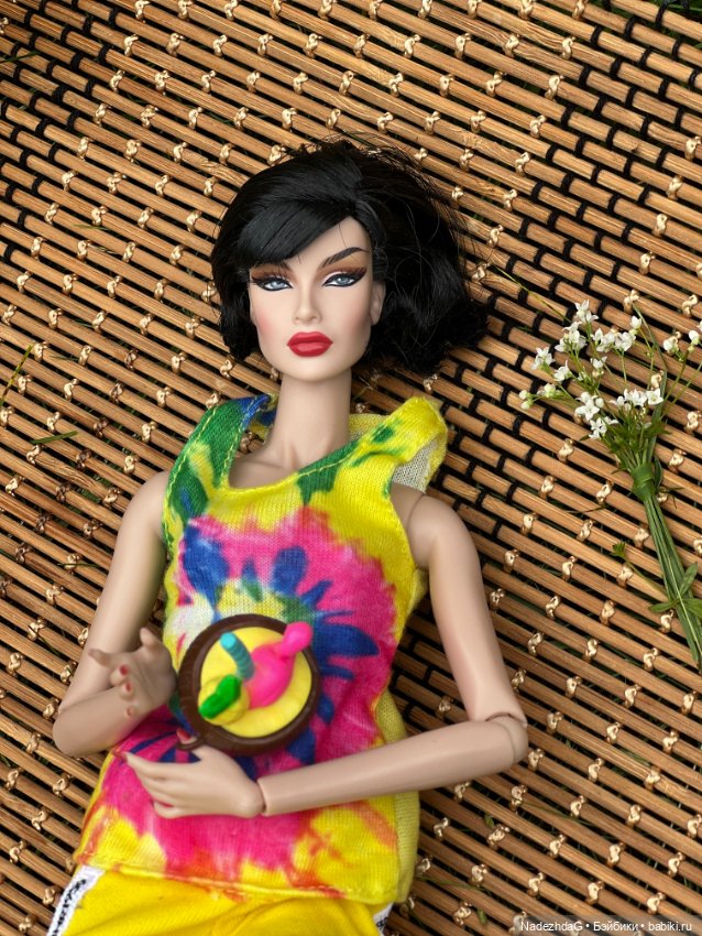 Пусть где укрылись мы, никто не знает (фото 6)