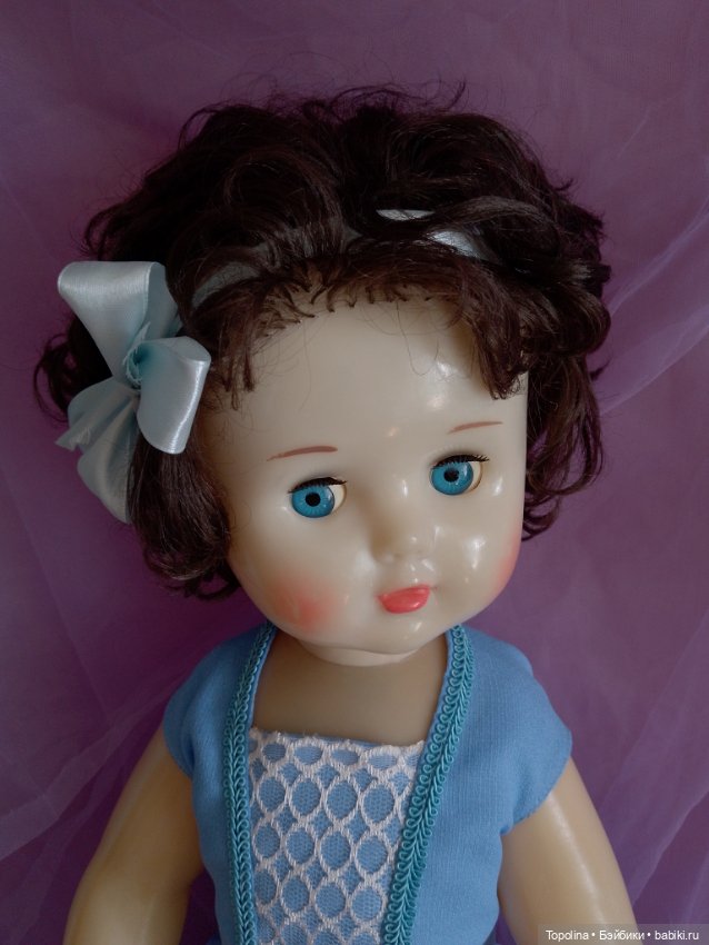 Маринка любит наряжаться;-)