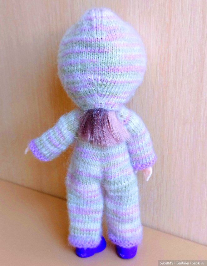 Баболька Эля в новом нарядном комбезике (фото 6)