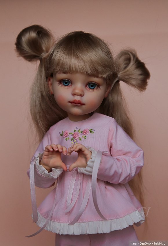 ООАК Паола Рейна, клубничная девочка