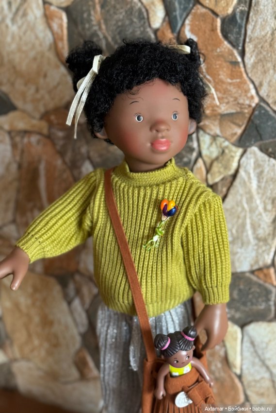 Холли улыбашка- новенькая приехала звезда 🌟 (фото 7)