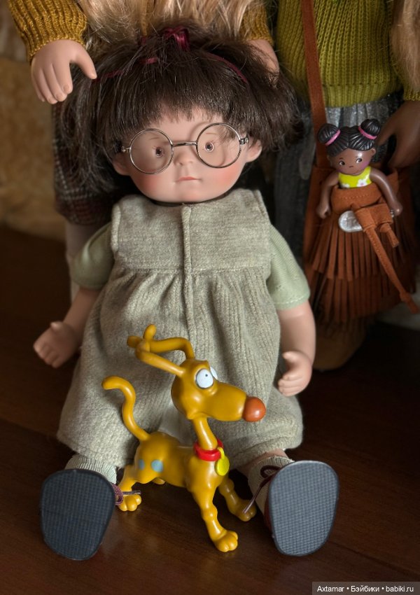 Холли улыбашка- новенькая приехала звезда 🌟