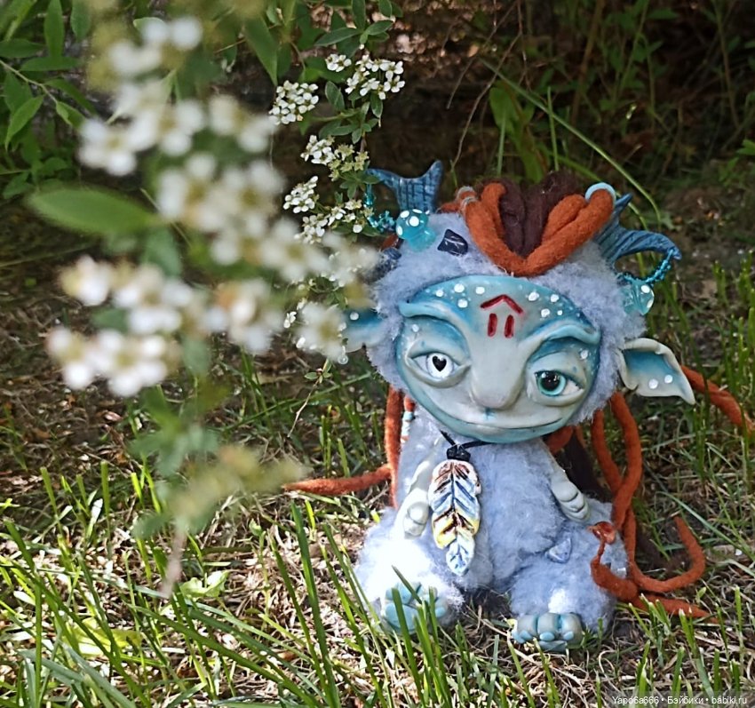 Хранители со славянскими рунами