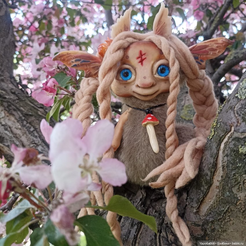 Хранители со славянскими рунами