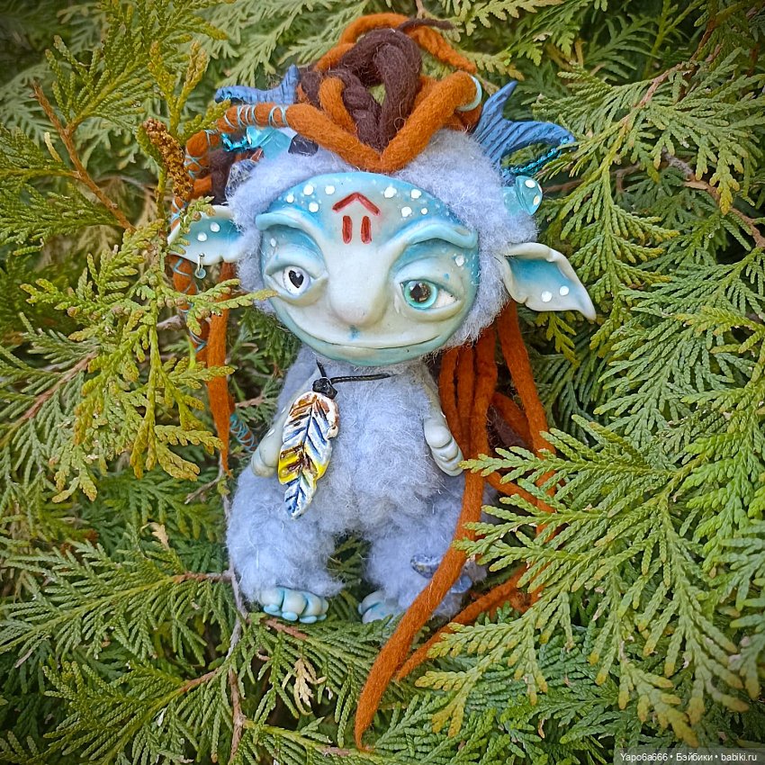 Хранители со славянскими рунами