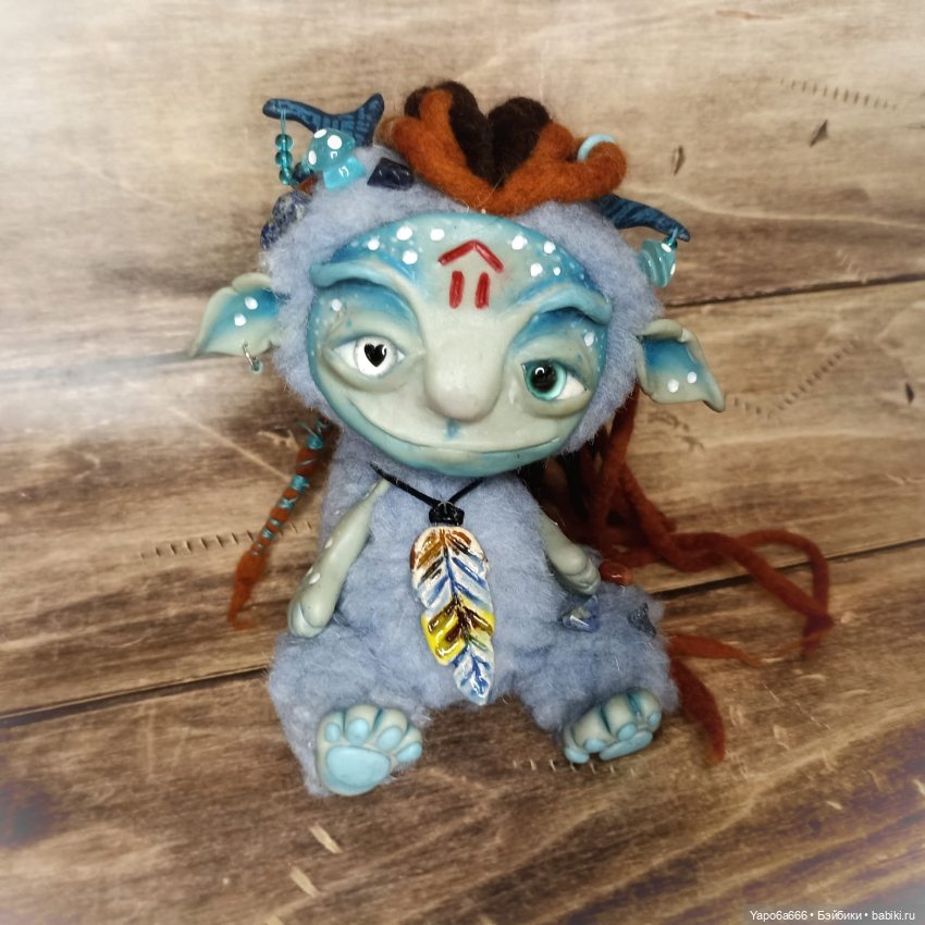 Хранители со славянскими рунами