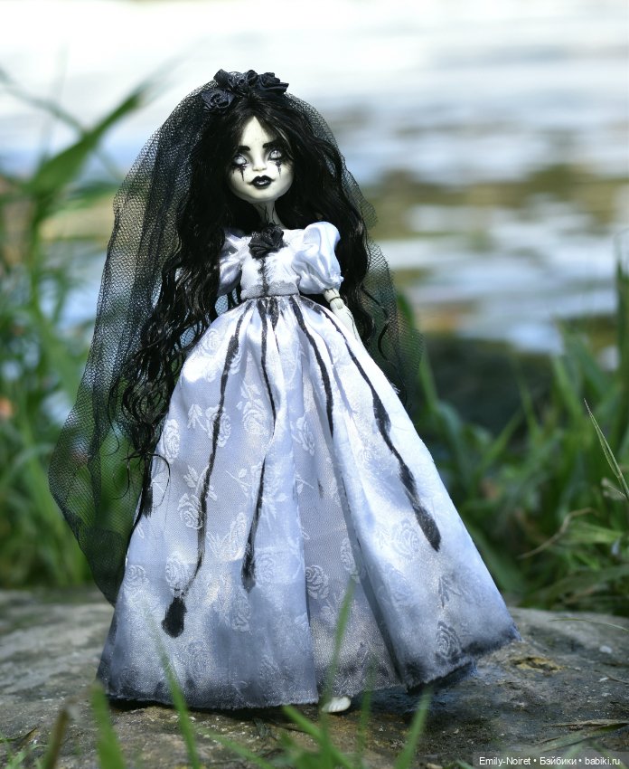 Плакальщица — ООАК Monster High и Ever After High: репейнт