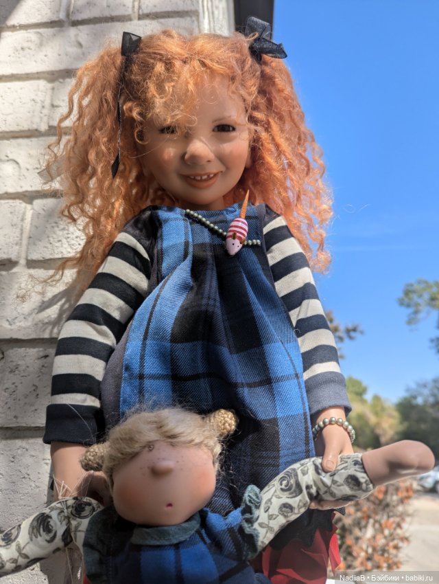 Какое небо голубое и девочки в голубом:)))