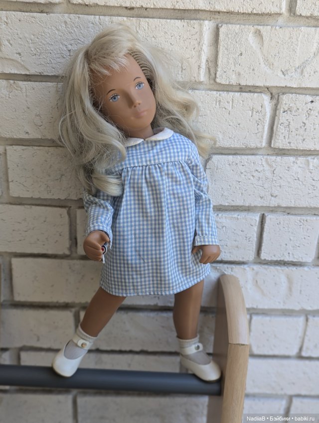 Какое небо голубое и девочки в голубом:)))