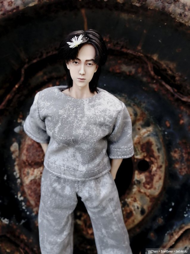 На природе, июнь '25 — Портретные куклы знаменитостей: звезды кино