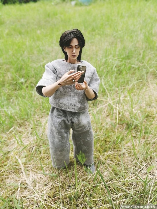 На природе, июнь '25 — Портретные куклы знаменитостей: звезды кино