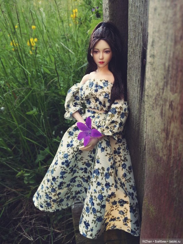 На природе, июнь '25 — Портретные куклы знаменитостей: звезды кино