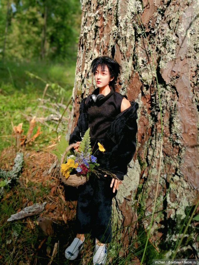 На природе, июнь '25 — Портретные куклы знаменитостей: звезды кино