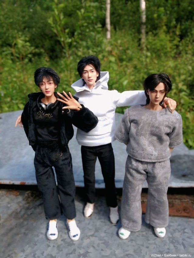 На природе, июнь '25 — Портретные куклы знаменитостей: звезды кино