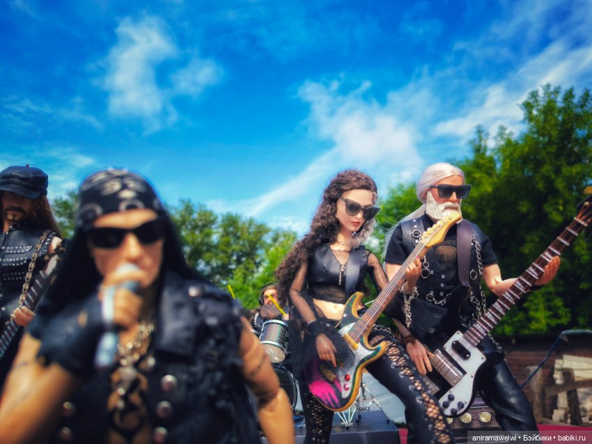 Назгулы. Летние гастроли — Куклы Barbie (Барби): Looks