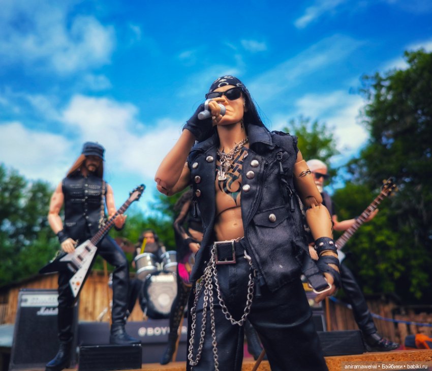 Назгулы. Летние гастроли — Куклы Barbie (Барби): Looks