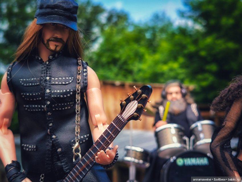 Назгулы. Летние гастроли — Куклы Barbie (Барби): Looks