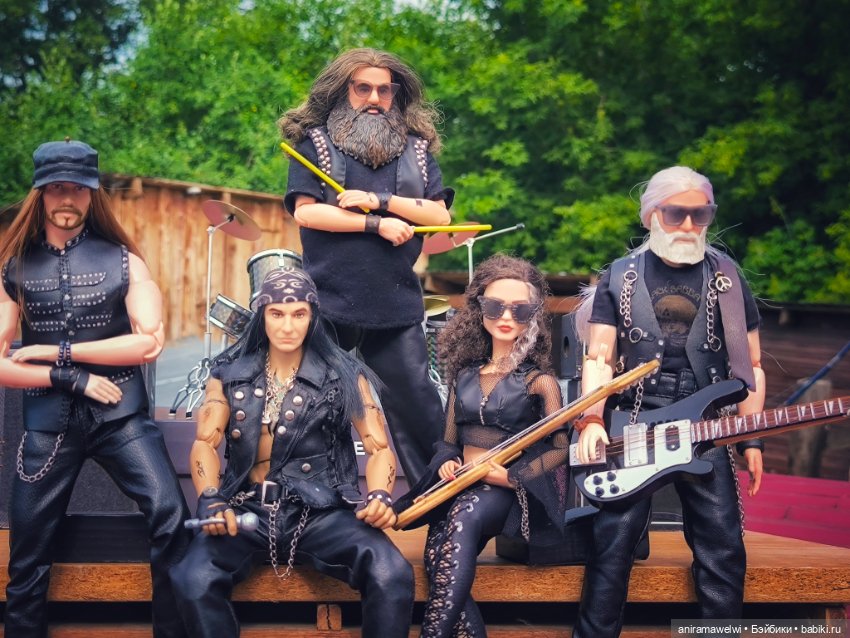 Назгулы. Летние гастроли — Куклы Barbie (Барби): Looks