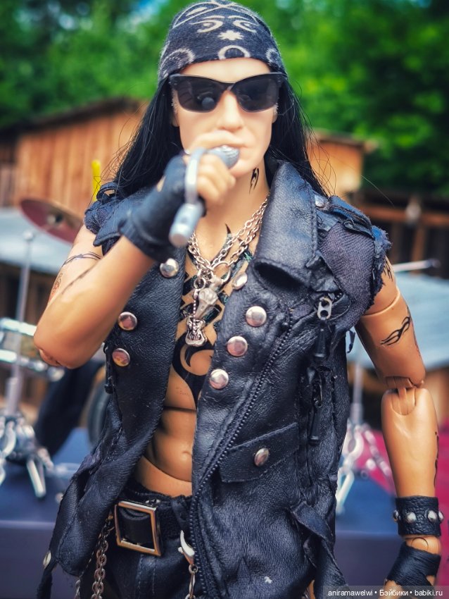 Назгулы. Летние гастроли — Куклы Barbie (Барби): Looks (фото 9)