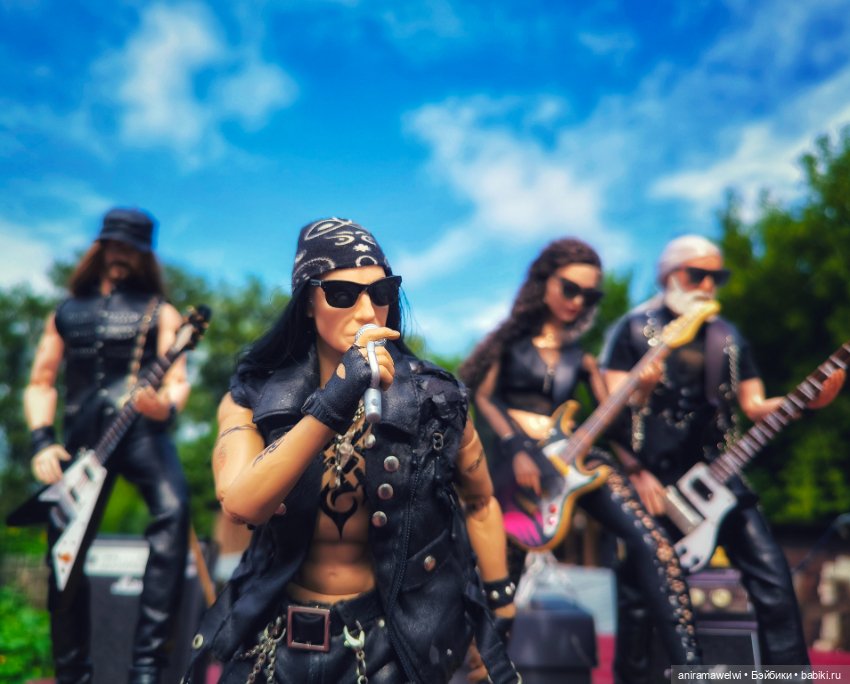 Назгулы. Летние гастроли — Куклы Barbie (Барби): Looks