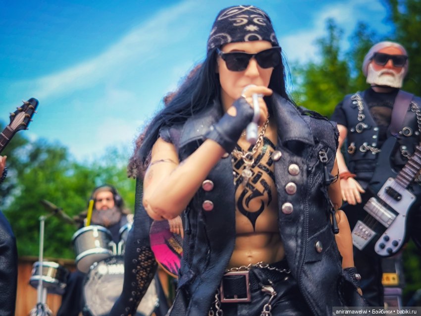 Назгулы. Летние гастроли — Куклы Barbie (Барби): Looks