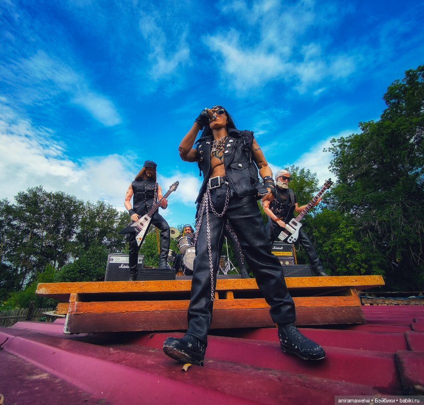 Назгулы. Летние гастроли — Куклы Barbie (Барби): Looks