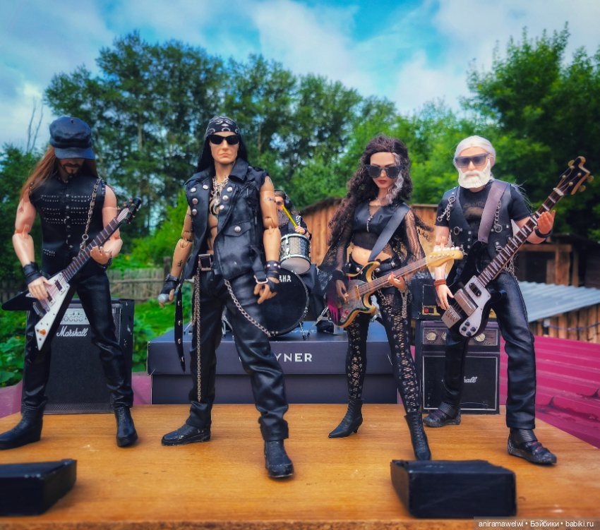 Назгулы. Летние гастроли — Куклы Barbie (Барби): Looks (фото 3)