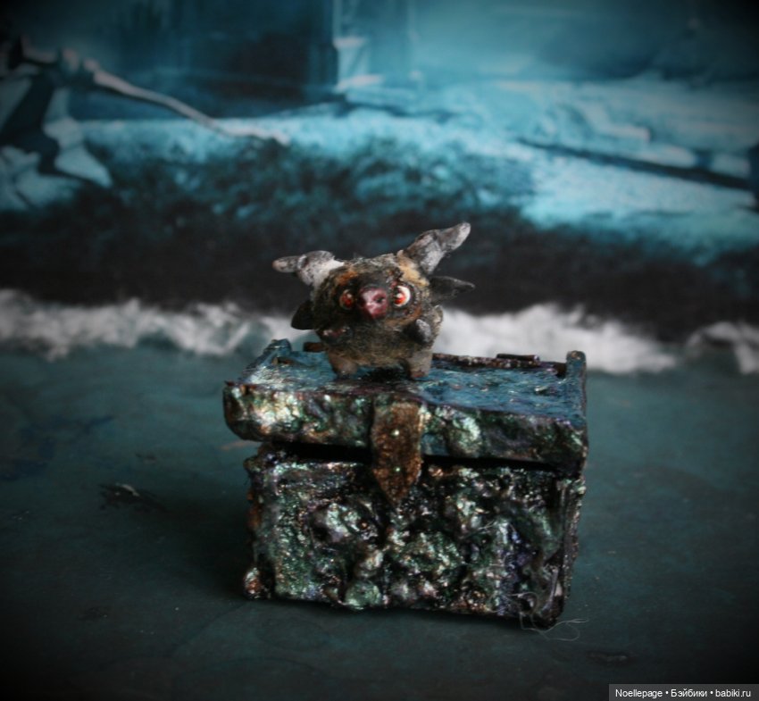 Черти в старинных шкатулках